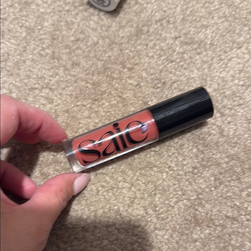 Saie Lip Gloss - Rich Pink